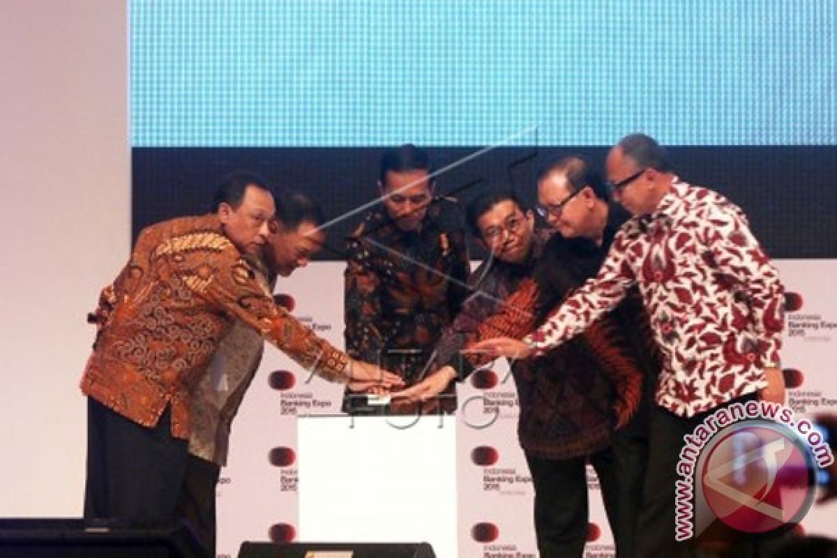 President Officially Inaugurates Indonesia Banking Expo