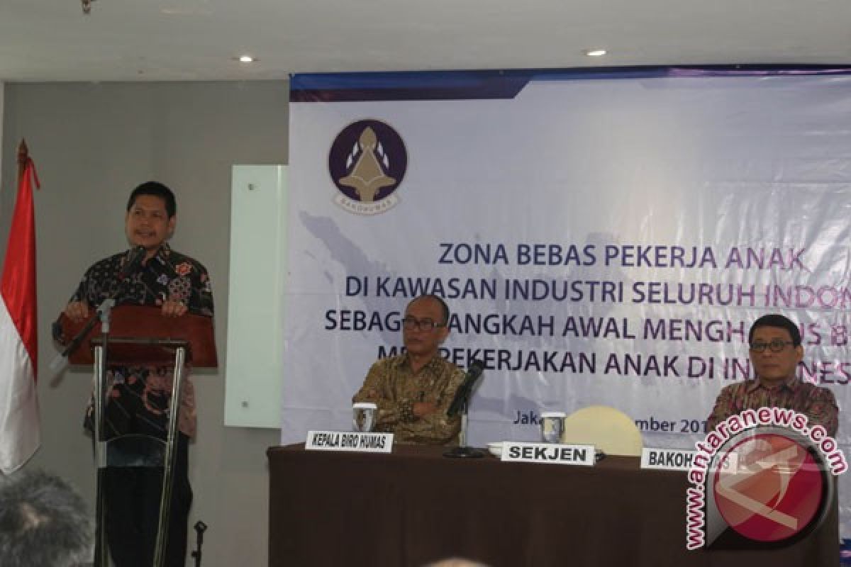 Kawasan-kawasan industri dilarang rekrut pekerja anak