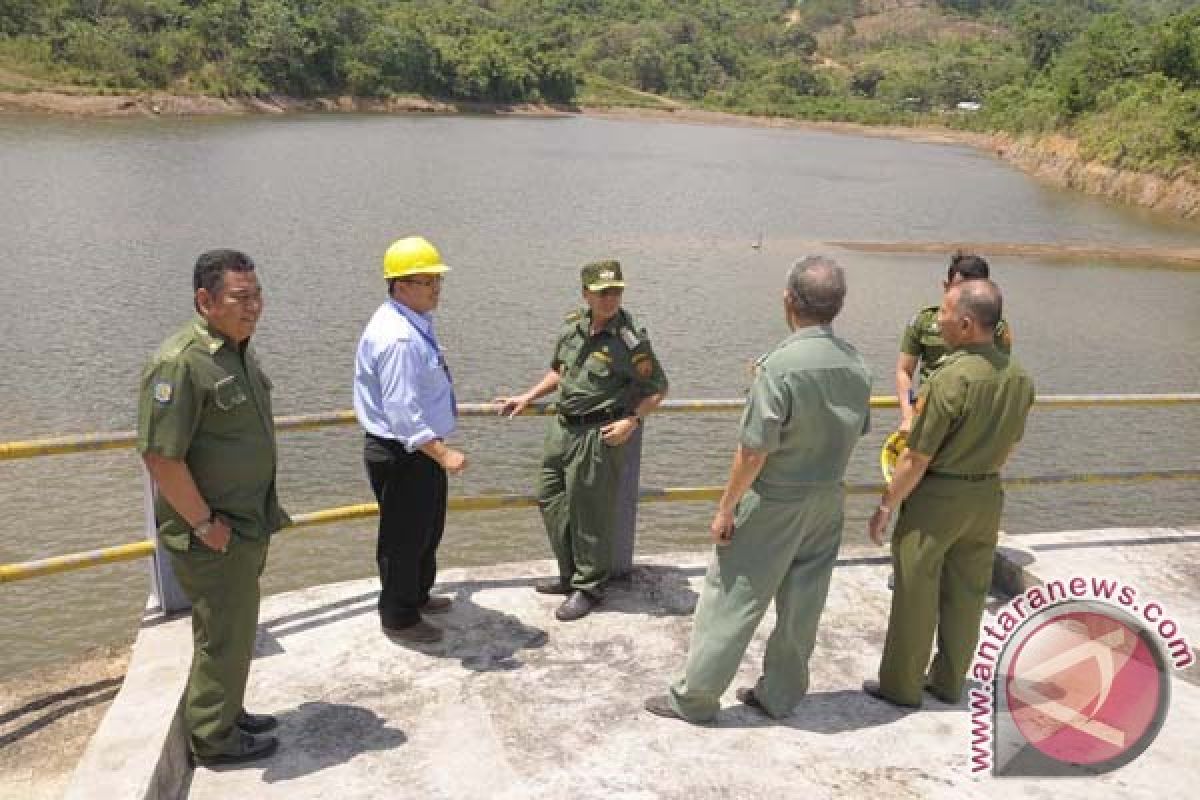  Waduk Gunung Ulin Menjadi Enam Hektare