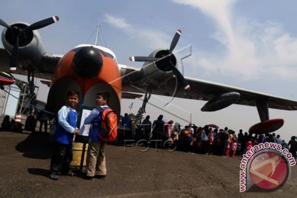 Bandung Air Show Attracts More Tourists