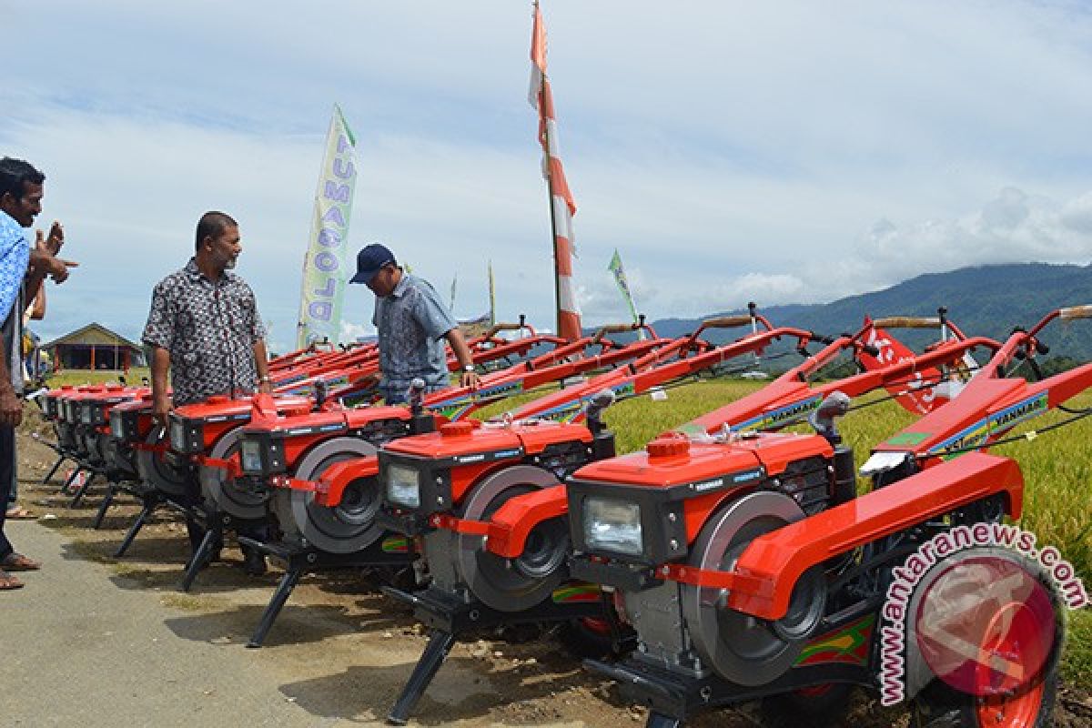 Aceh Barat usulkan penambahan 1.000 unit traktor