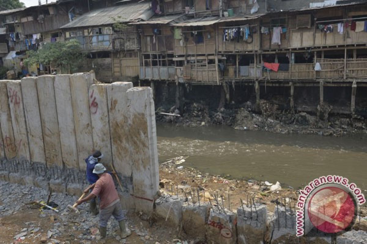 Hak sungai harus dikembalikan pasca normalisasi