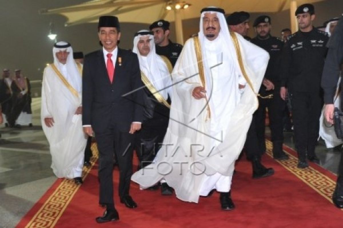 Presiden Jokowi Blusukan Di Abu Dhabi