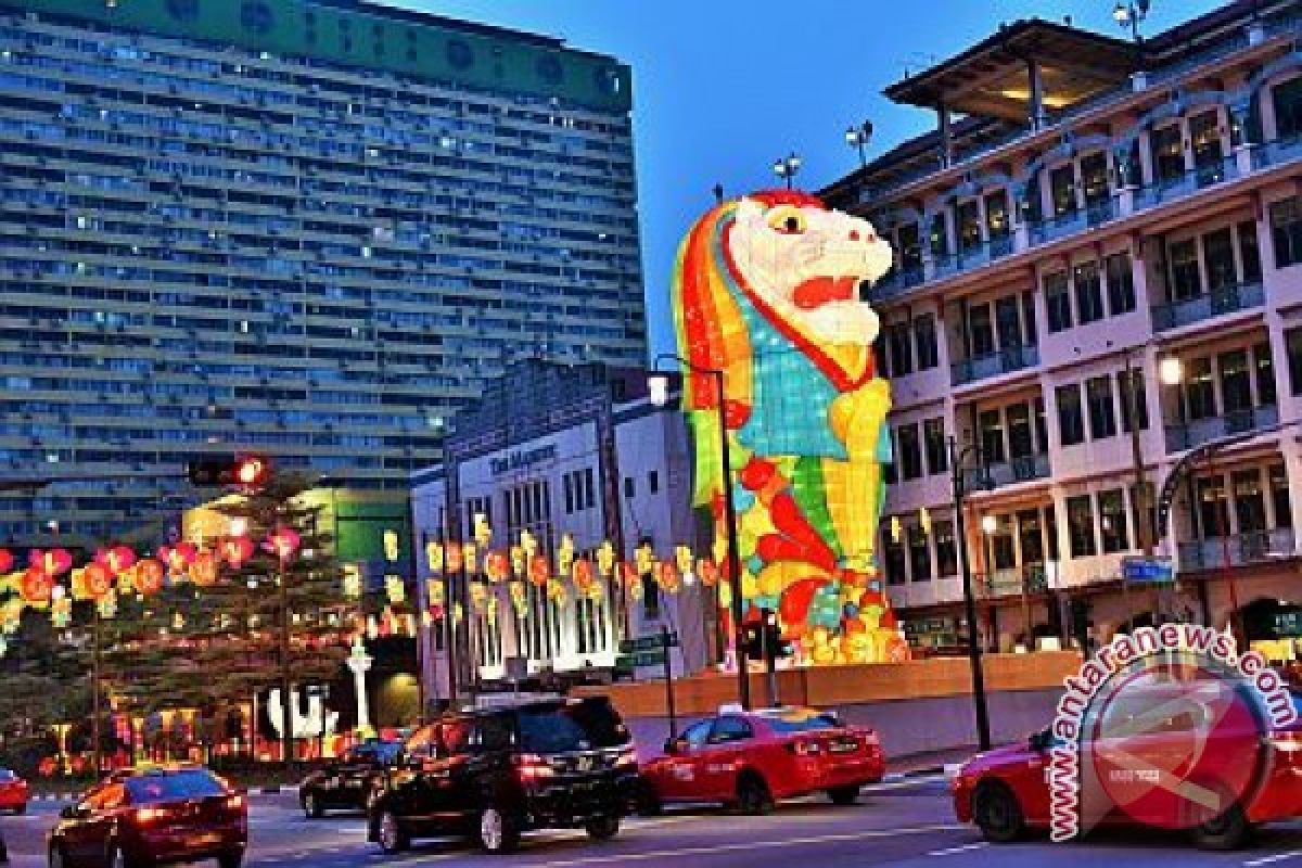 Chinatown Mid-Autumn Festival Celebrates Singapore's Golden Jubilee