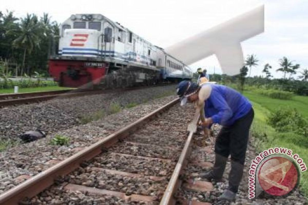 DPRD dukung pembangunan jalur kereta api