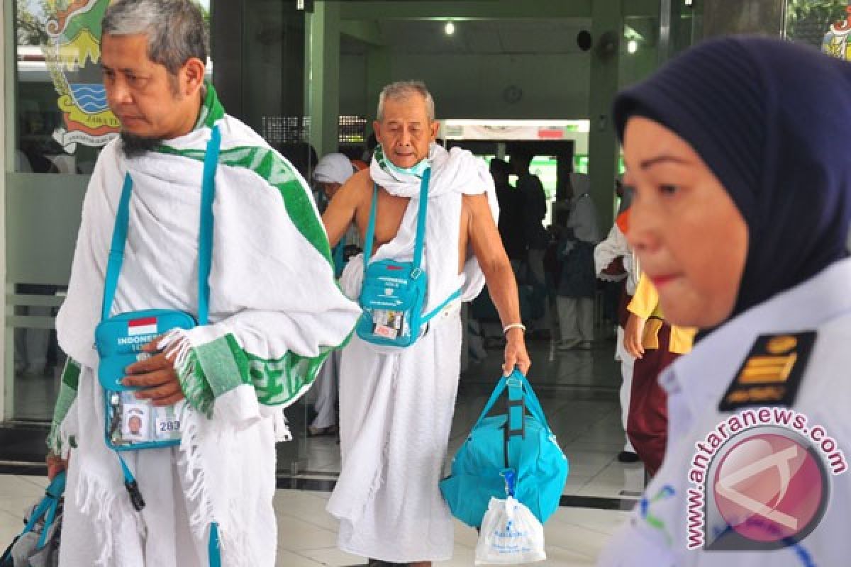 Kemenag Sulbar siap berangkatkan 1.142 calon haji