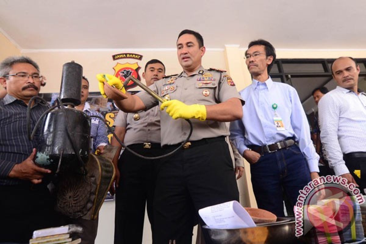 Polres Bogor tangkap 22 penambang emas liar