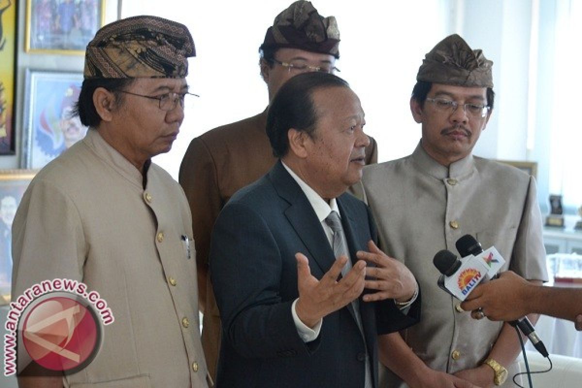 Prem Rawat Bicara Perdamaian di Stikom Bali