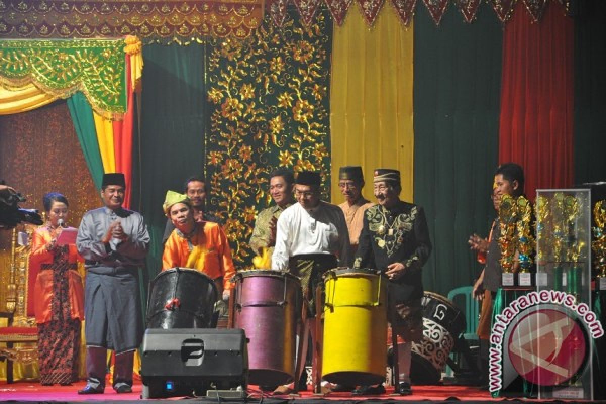 Melawi Gelar Festival Seni Budaya Melayu