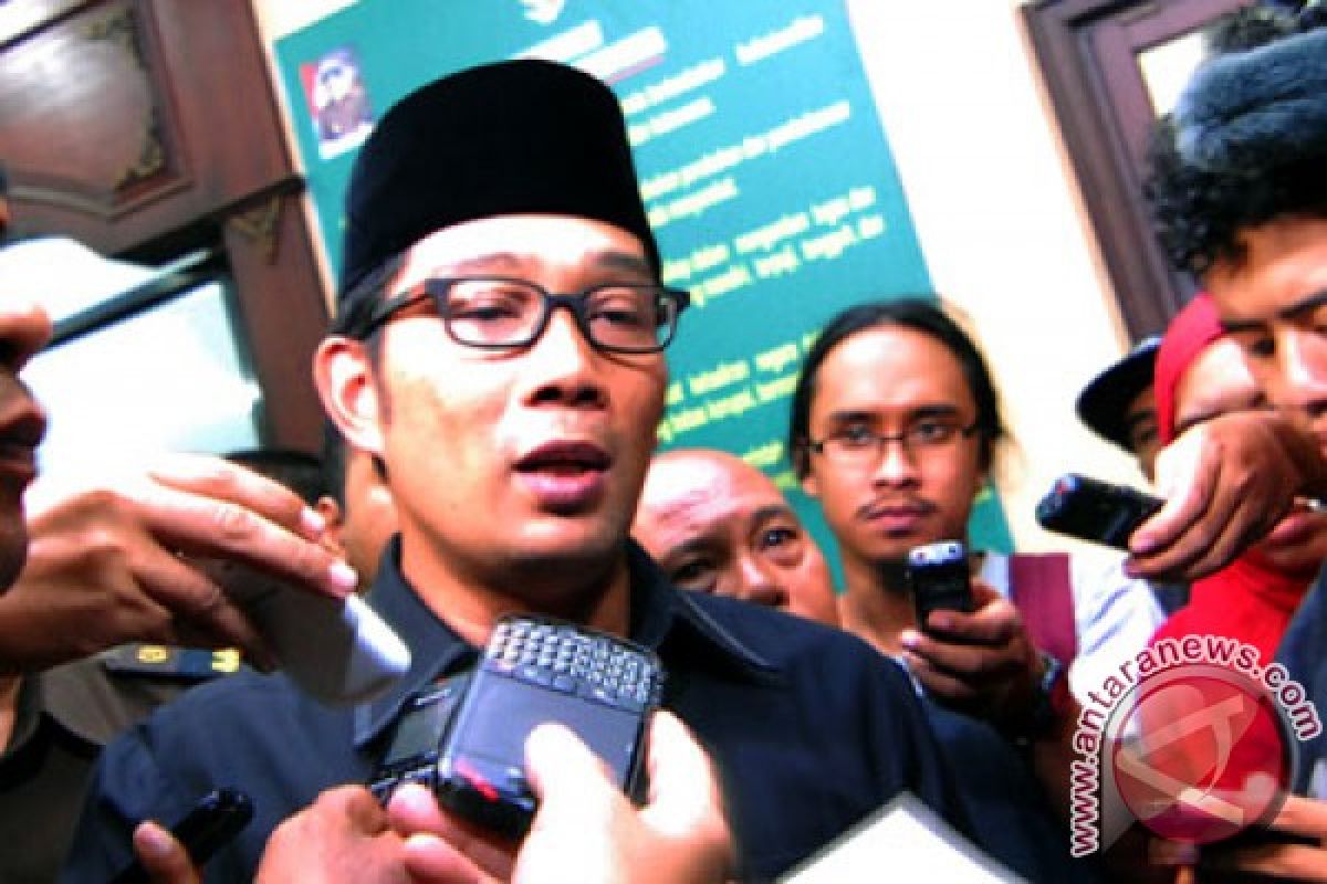 Ridwan Kamil jamin tidak ada pemerasan terhadap gereja