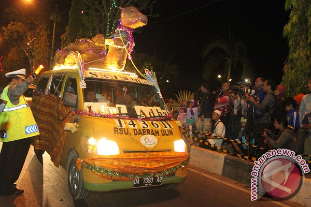 Presiden Jokowi Lepas Festival Mobil Tanglong Banjarmasin