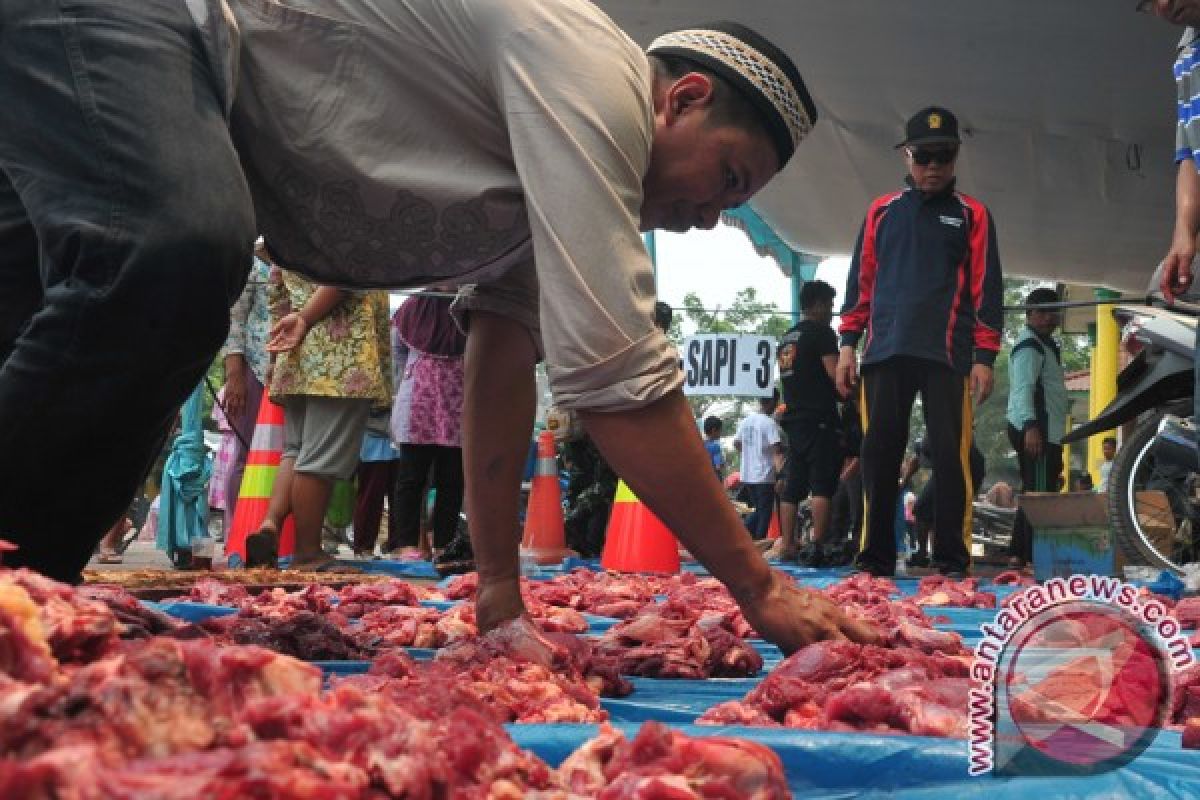 Istiqlal terapkan pola baru pembagian daging kurban