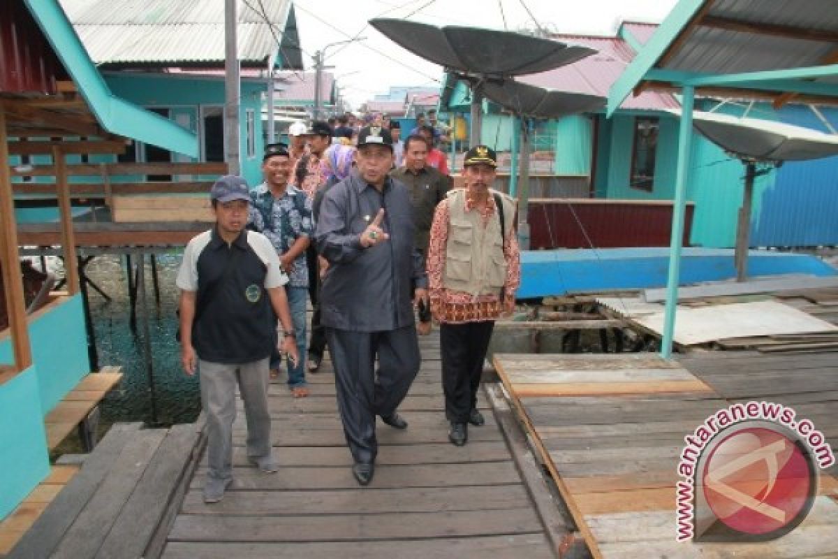 Wali Kota Tinjau Program Kemensos di Wilayah Pesisir