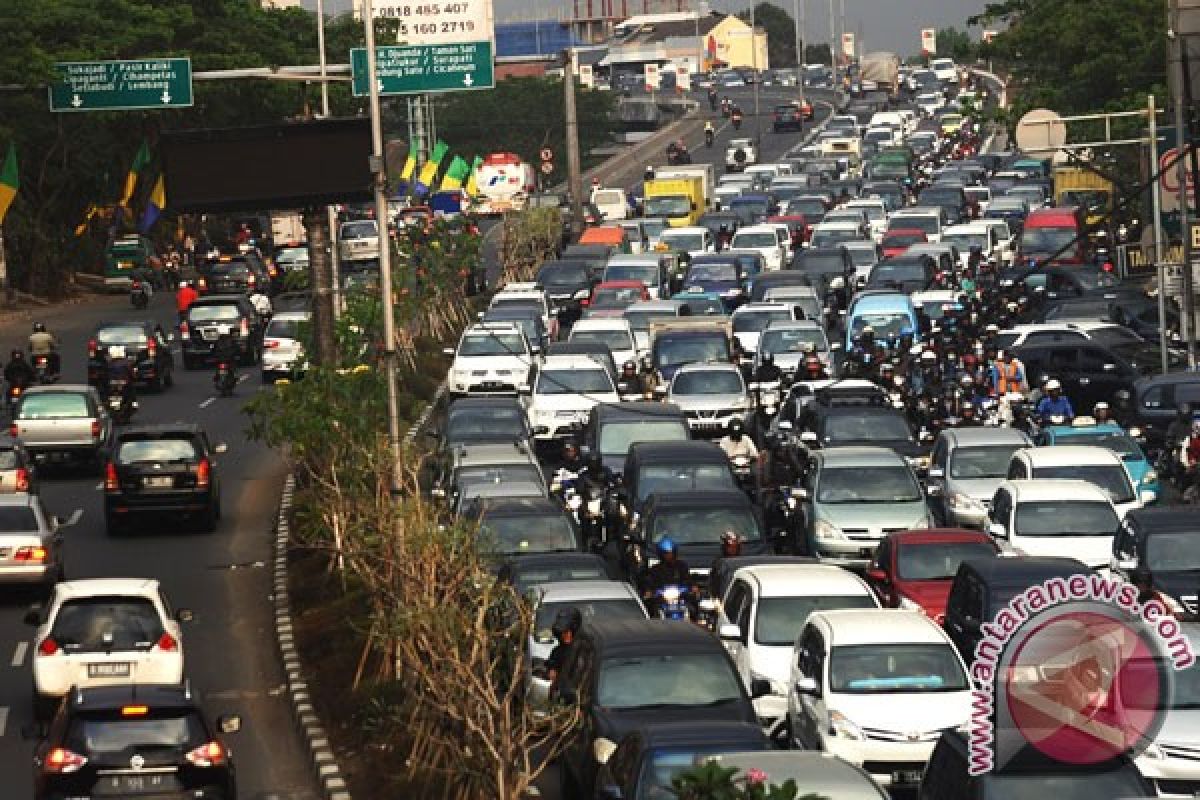 Tarif parkir di Bandung dinaikkan untuk tekan kemacetan