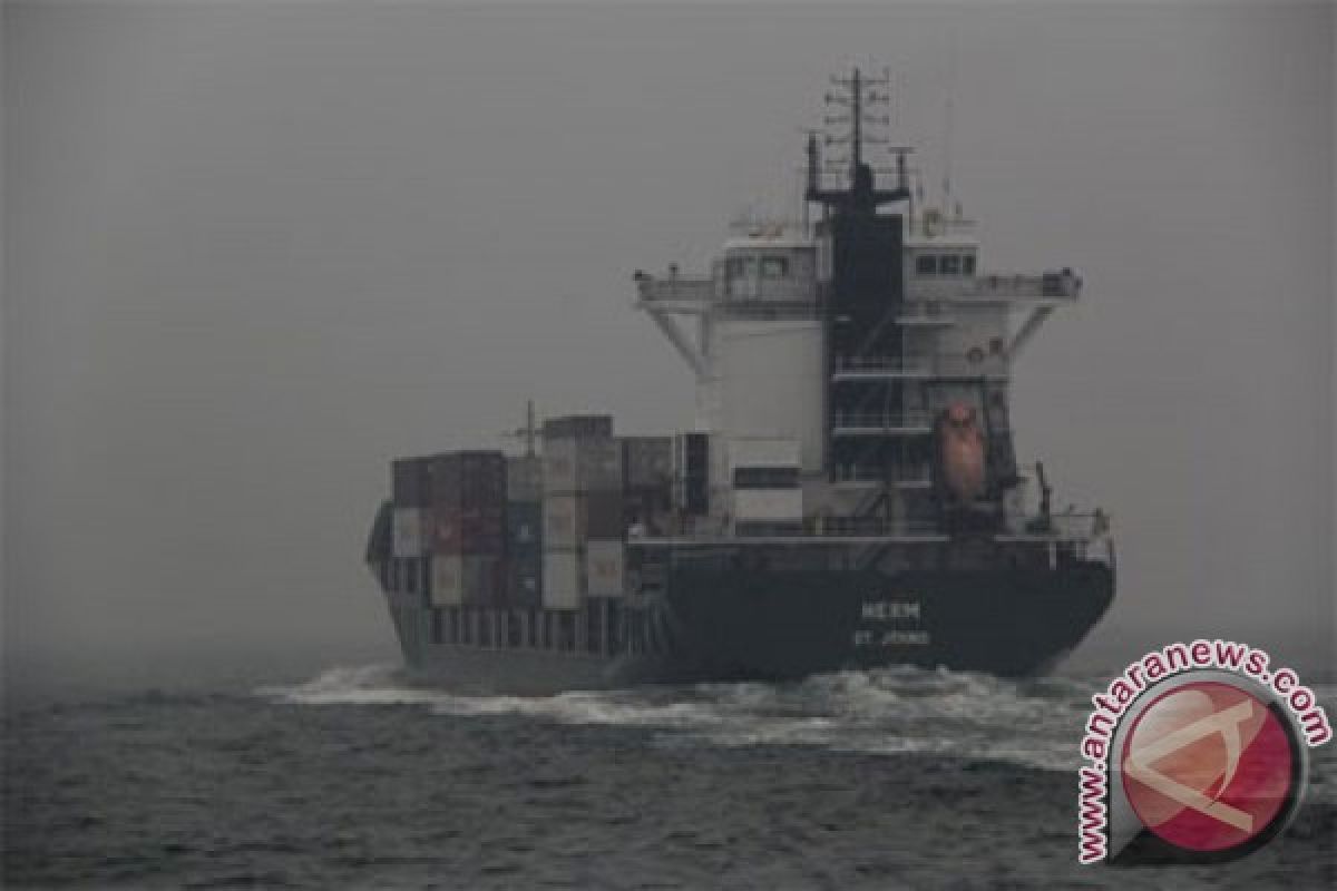 Pemanduan kapal di Selat Malaka fungsi strategis
