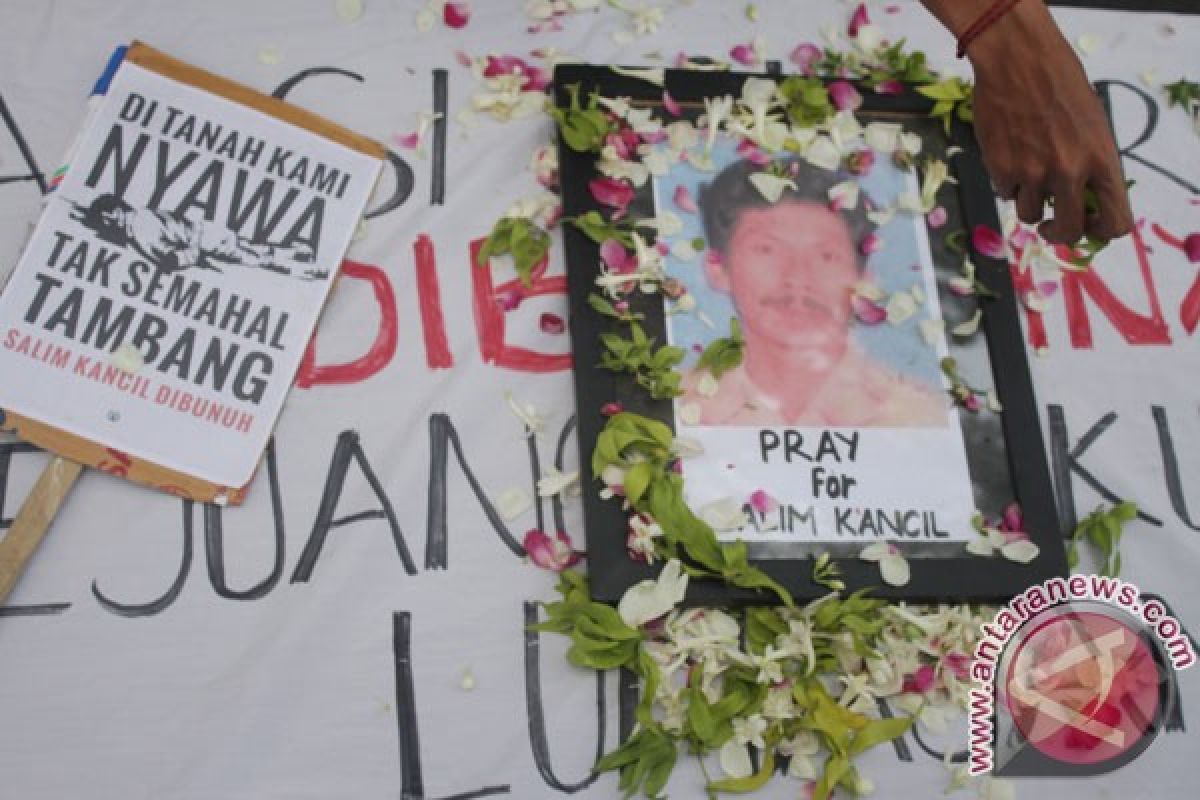 Polisi tetapkan 18 tersangka penganiayaan aktivis Salim Kancil