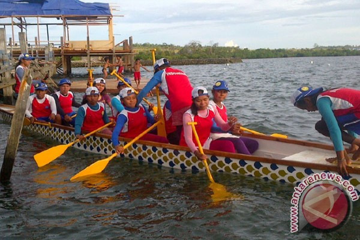 Sultra Godok 56 Atlet Perahu Naga 