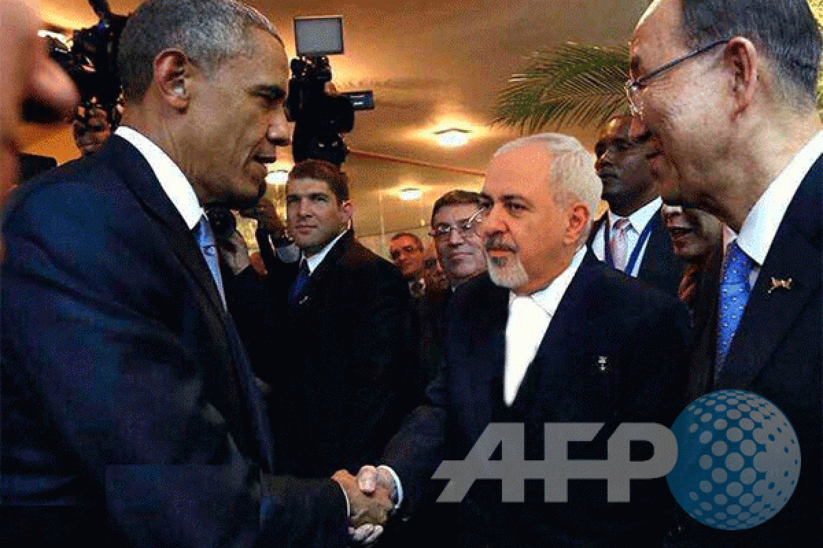 Jabat tangan Obama-Zarif membuat murka parlemen Iran