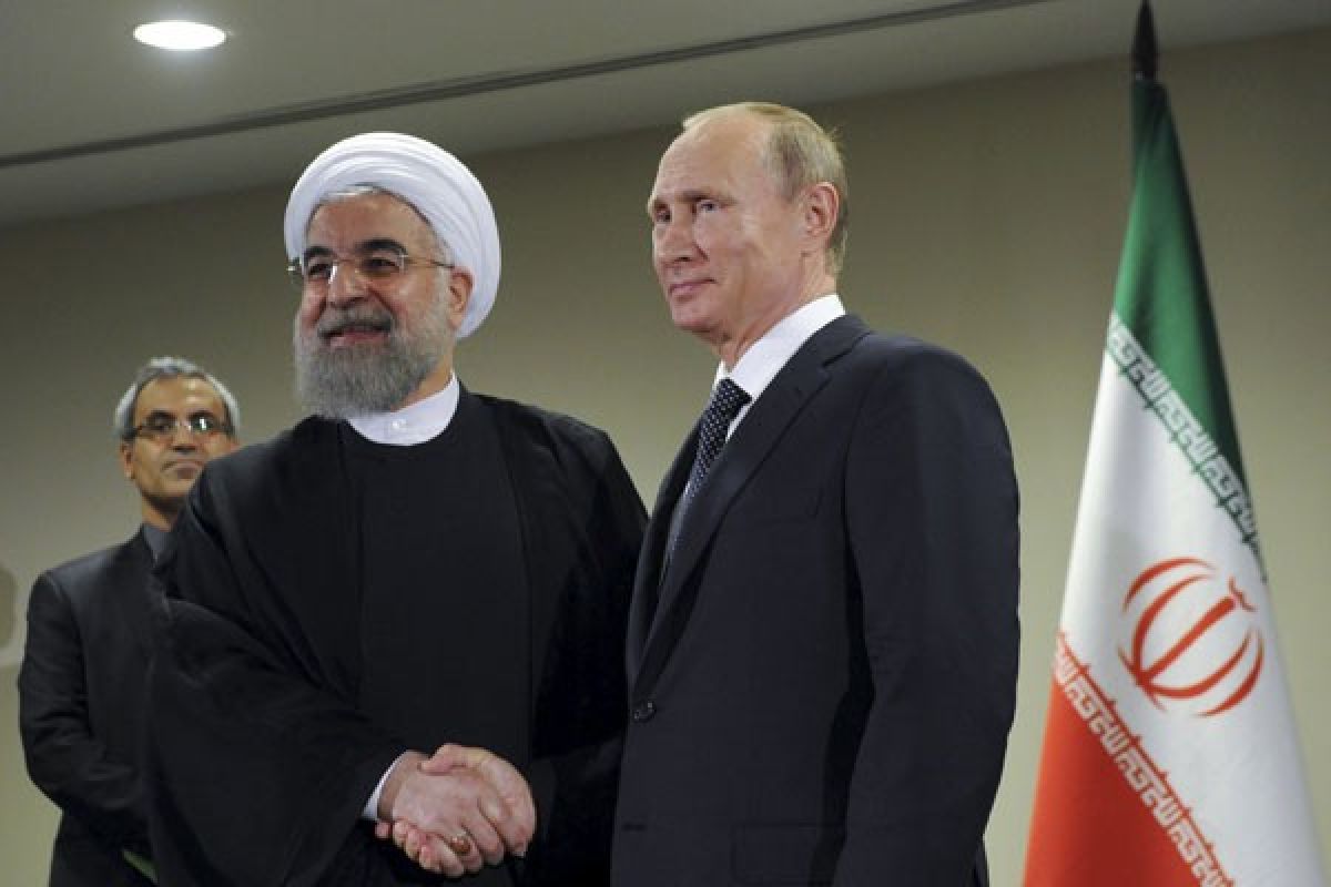 Putin selamati Rouhani atas kemenangan sebagai presiden Iran