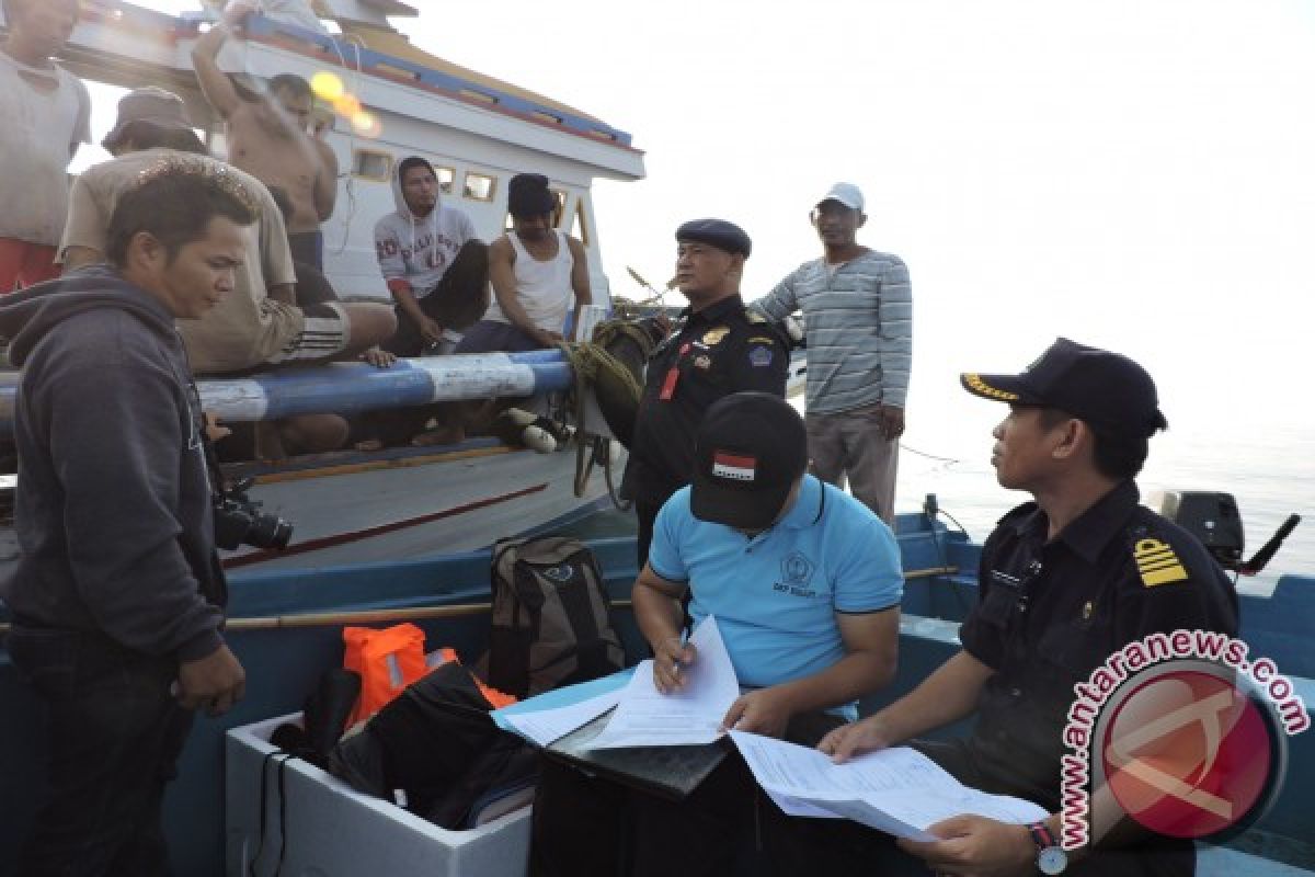 DKP Sulut operasi di perairan Minahasa Tenggara