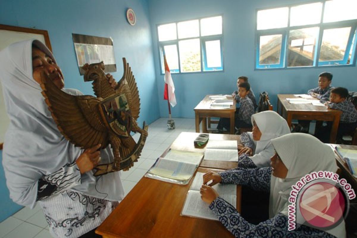 SMA di Tulungagung kaji sistem pembelajaran berbasis SKS