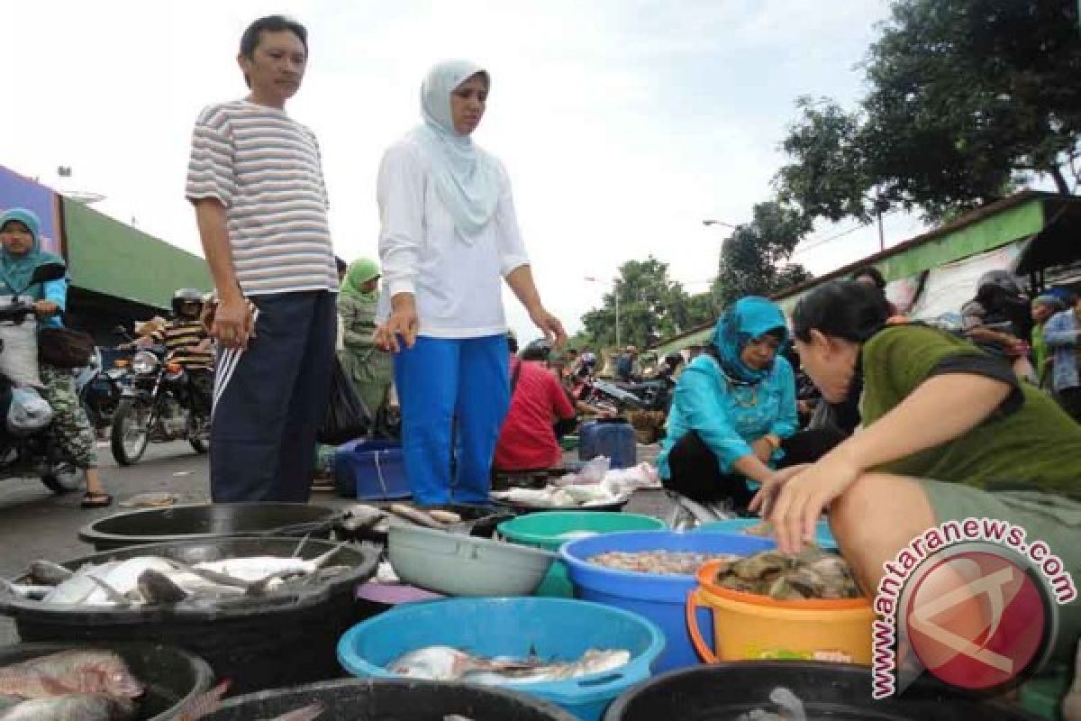 Pasokan Ikan Laut Di Bojonegoro Berkurang