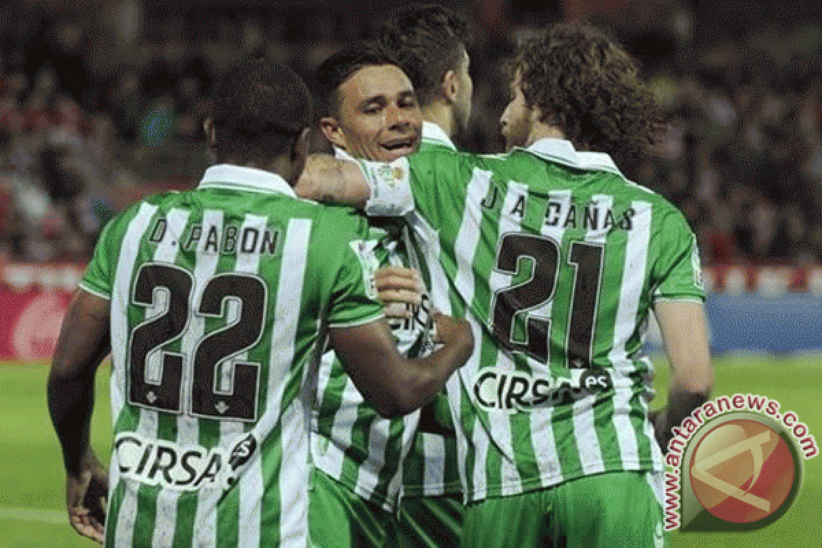 Real Betis bungkam Rayo Vallecano 2-0