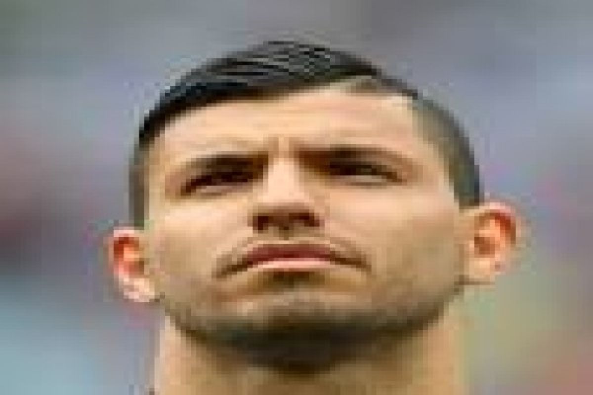 Akibat Nyikut, Aguero Diskors Tiga Pertandingan