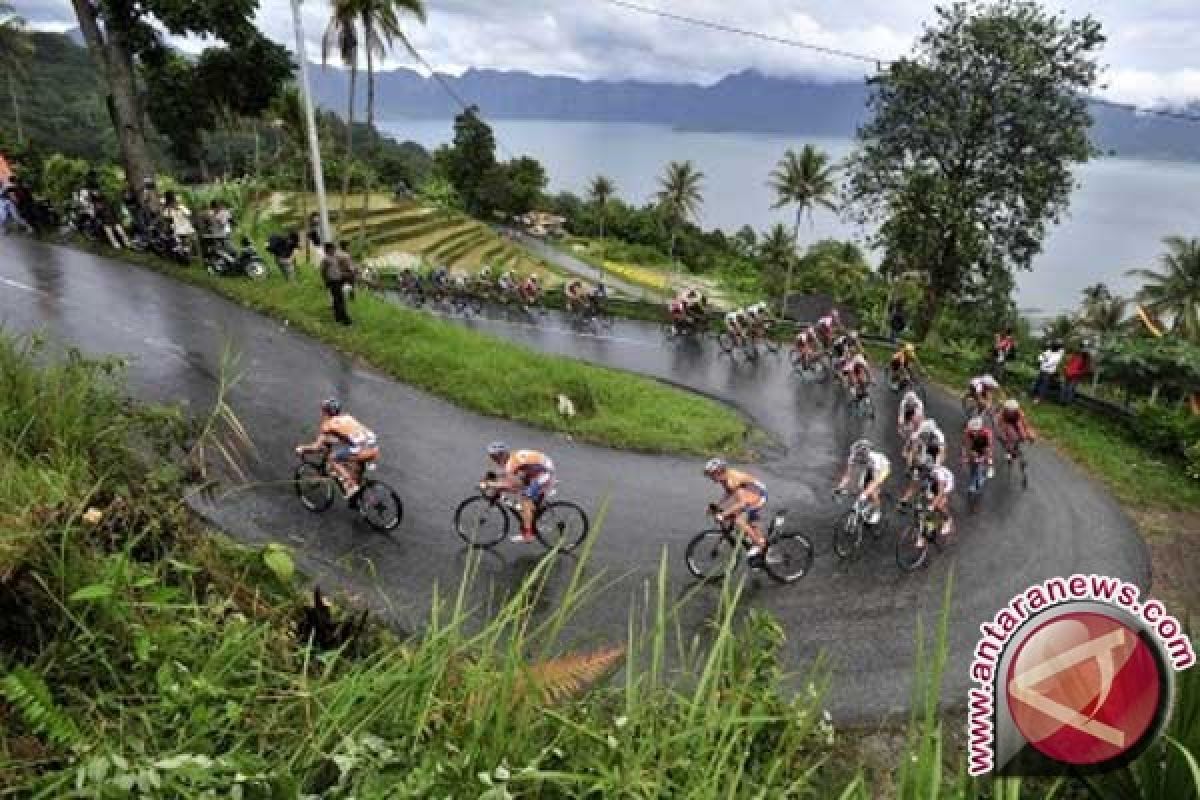 Tour de Singkarak Sisakan 62 Pebalap