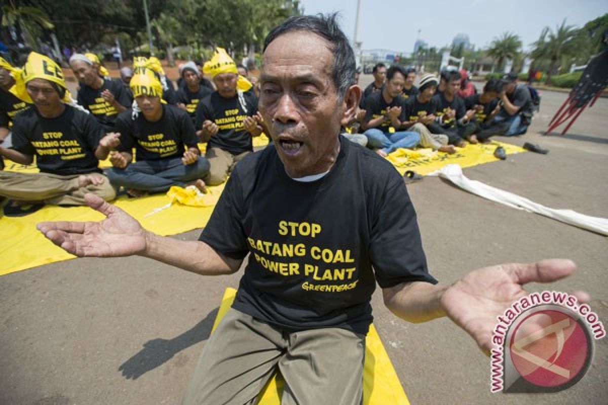 Warga gelar aksi tolak PLTU Batang depan Istana