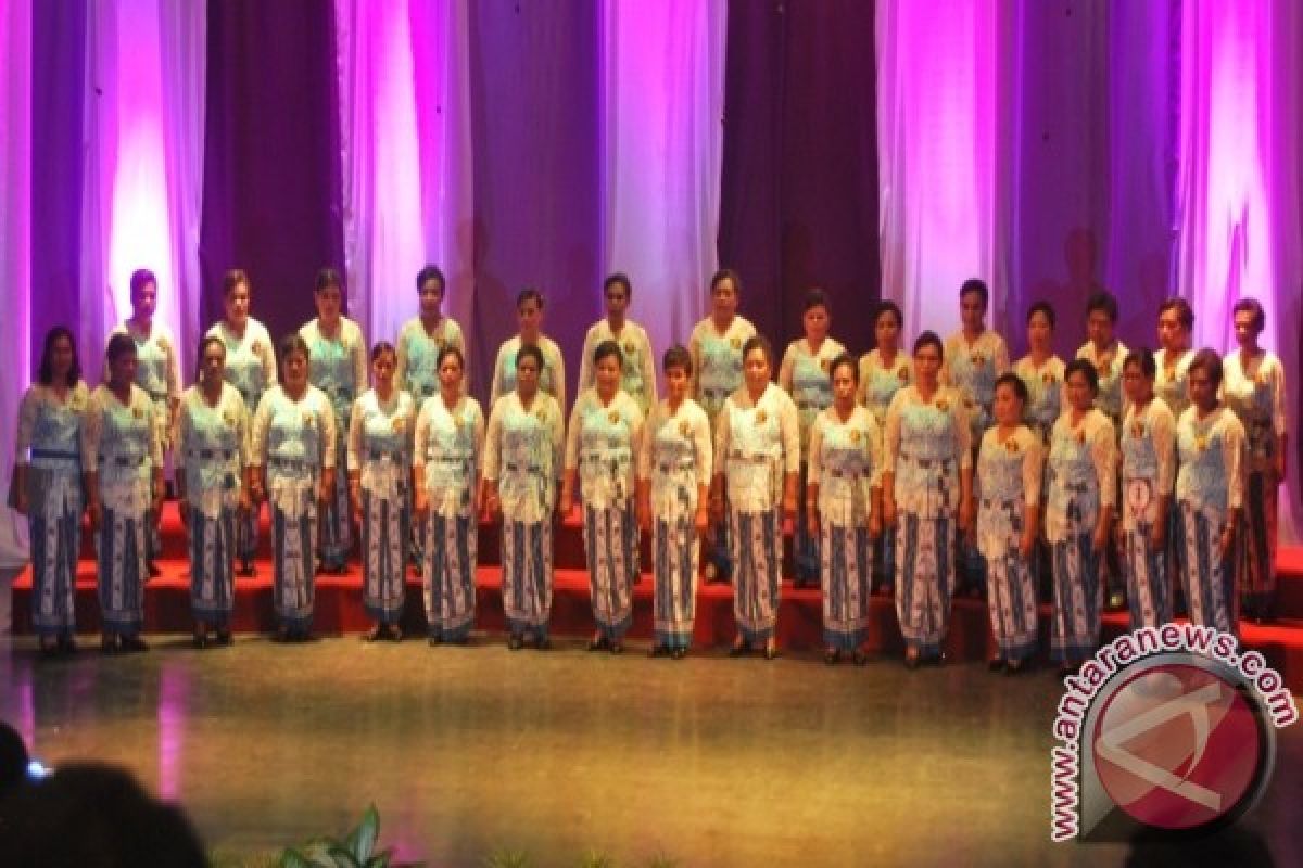 Paduan suara anak Papua raih medali emas