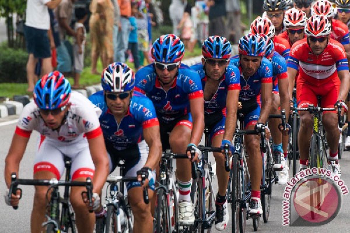 Aiman Cahyadi pertahankan dua jersey Tour de Singkarak