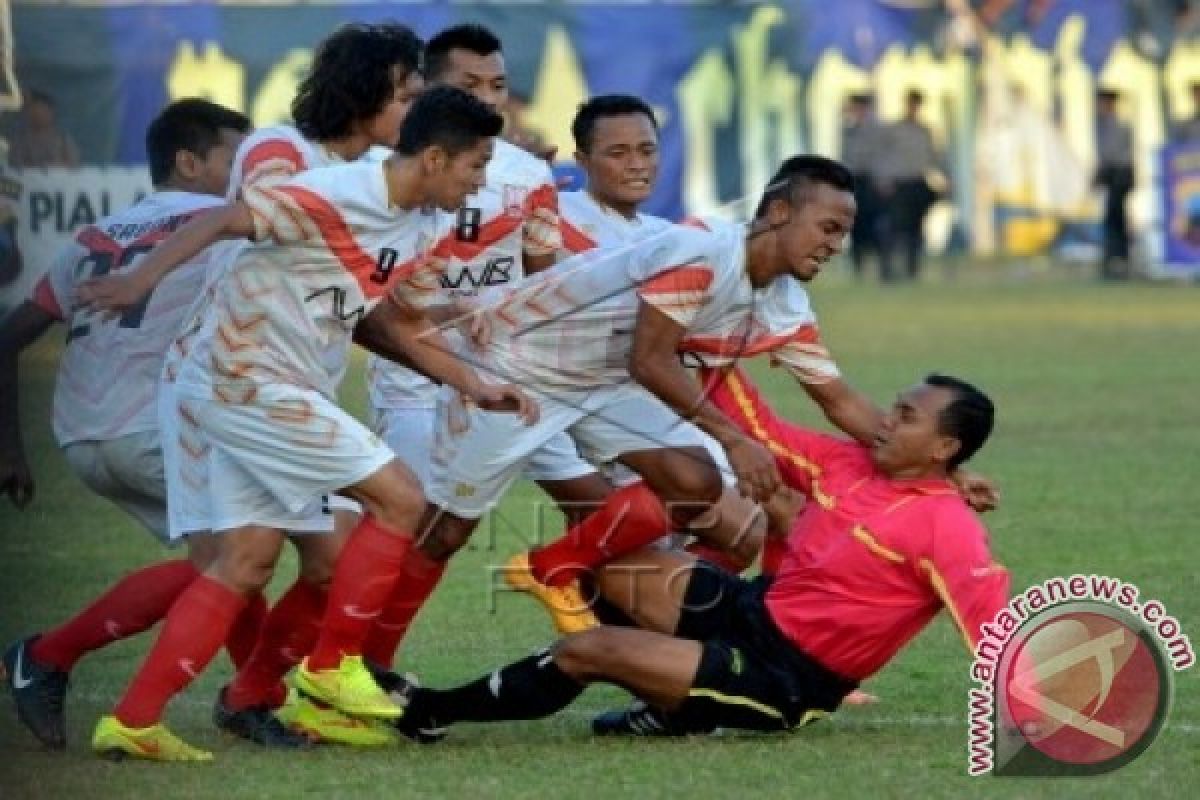 Laga Pamungkas Liga Dipimpin Empat Wasit Asing