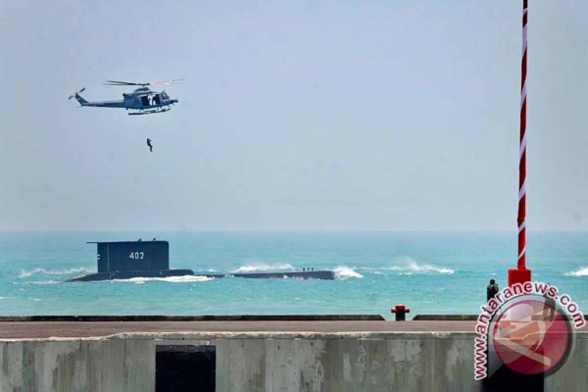 Tim reaksi cepat Komando Armada Barat TNI AL diberi penghargaan