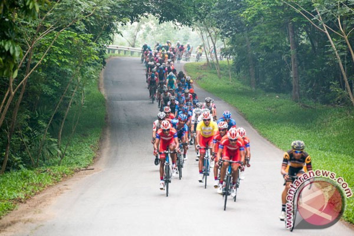 Jalanan Pasaman ditutup untuk Tour de Singkarak