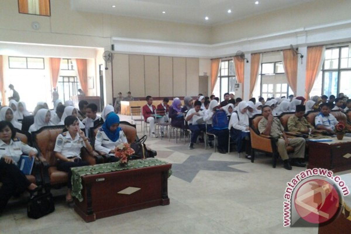 Dishubkominfo Tabalong Sosialisasi Media Center