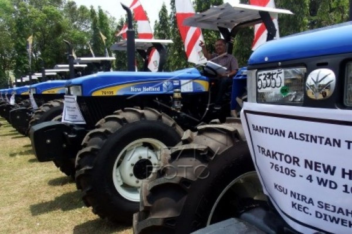 Distanak Banten Optimalkan Bantuan Alat Pertanian