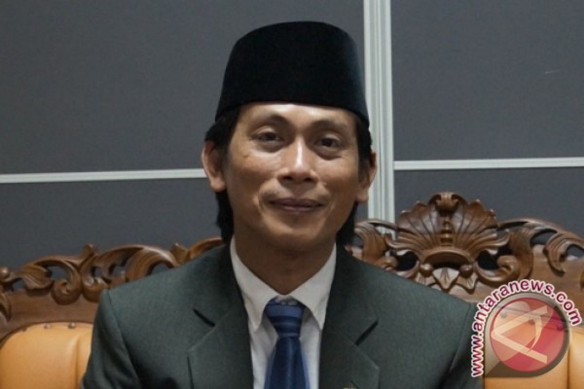 F-Nasdem DPRD Bontang Dorong Pengadaan Bus Sekolah