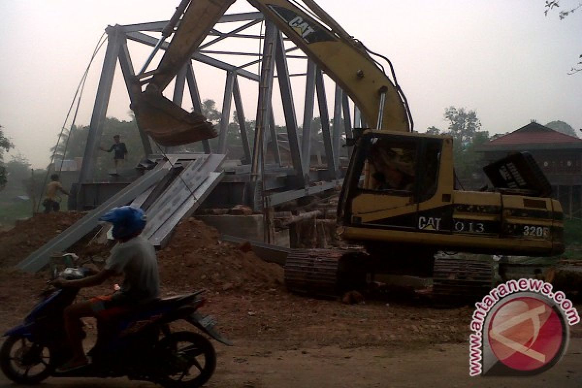 Pemkot Lakukan Uji Kelayakan Pembangunan Jembatan Kedelapan