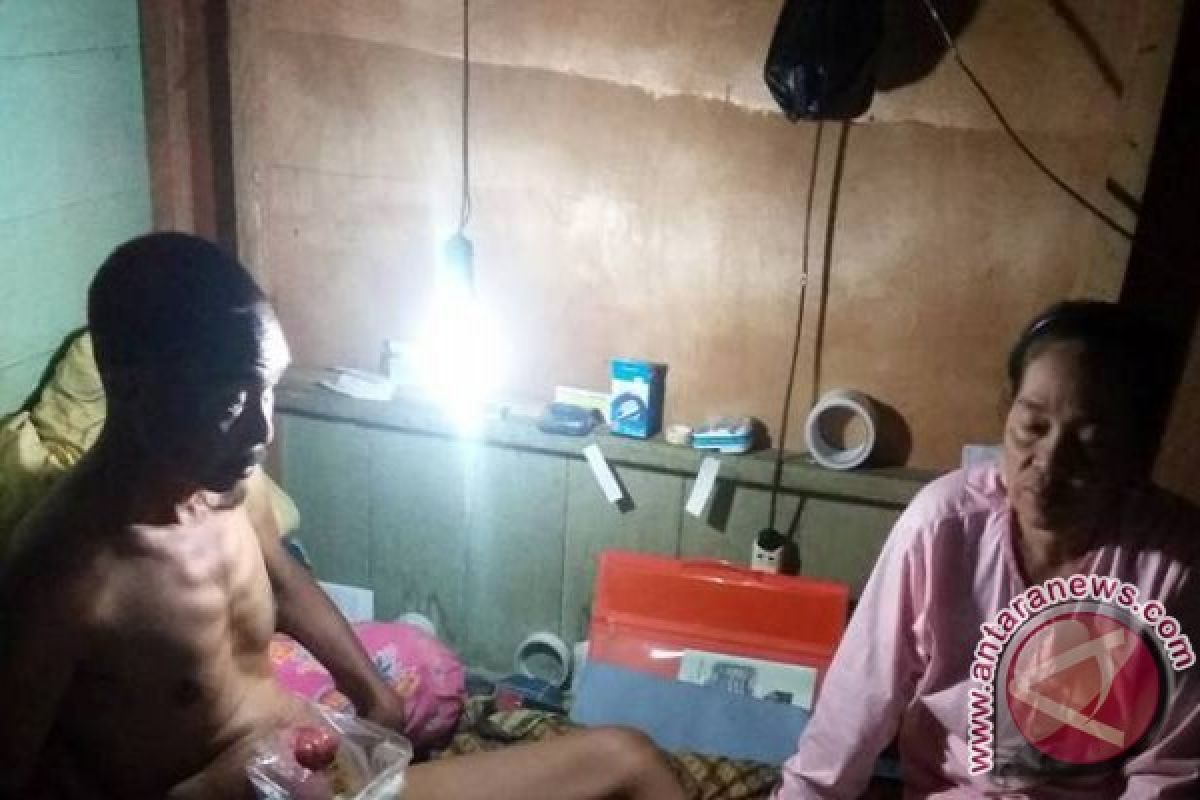 Penderita Usus Buntu Fitrianto Di Seruyan Butuh Bantuan Dermawan 