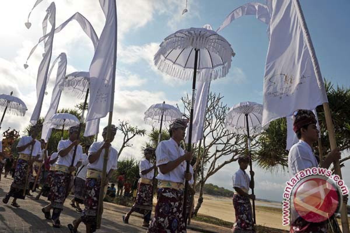 Three hotels converted into IMF-WB annual meeting participants` offices