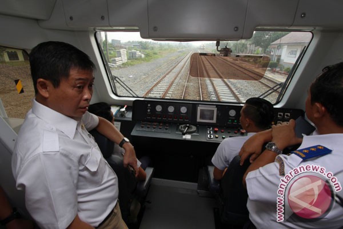 Jalur ganda Palembang-Prabumulih tiga bulan lagi selesai