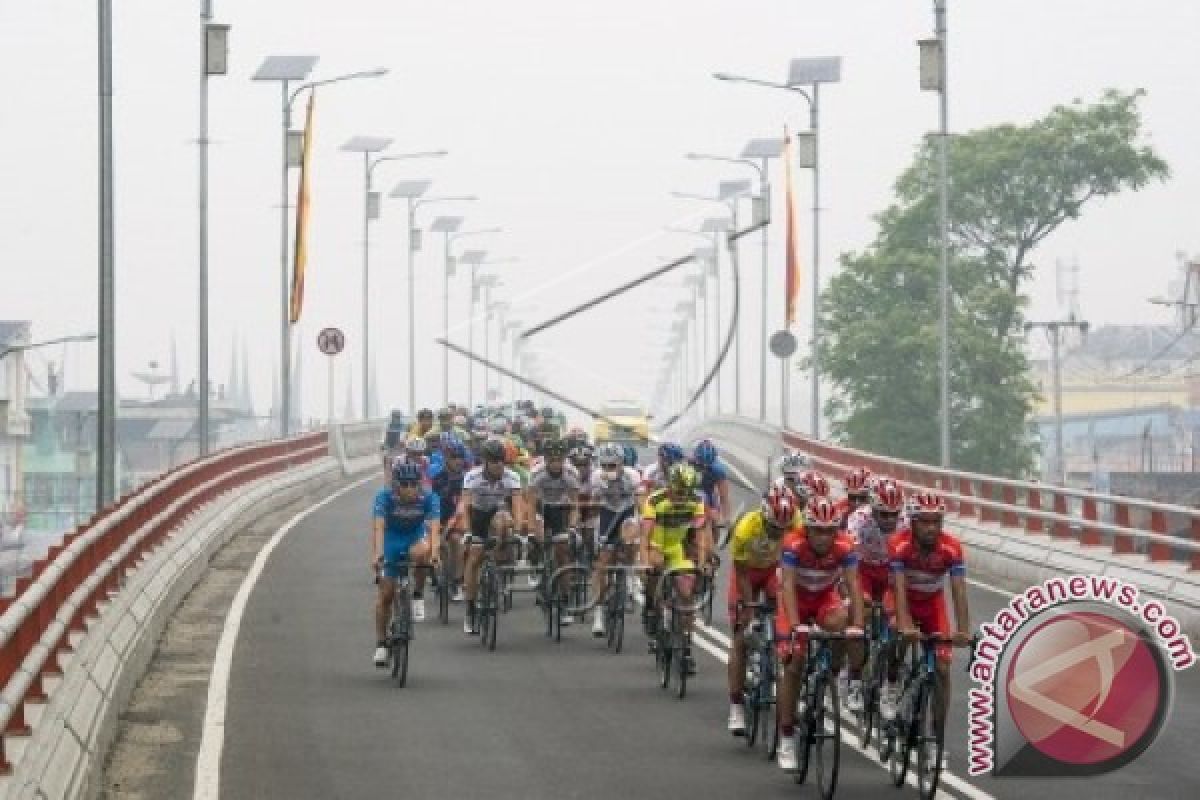 Kurangi kemacetan Riau bangun "flyover"