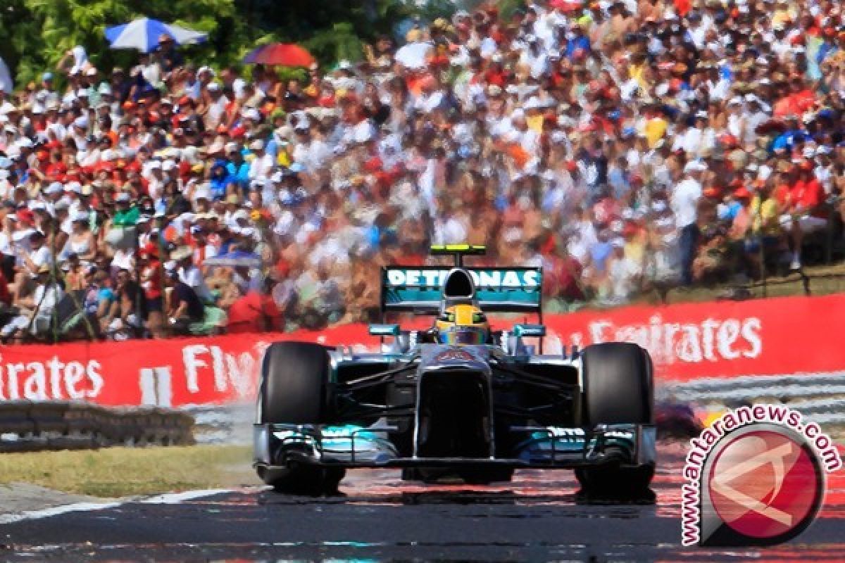 Mercedes Juara Dunia Formula Satu 2015