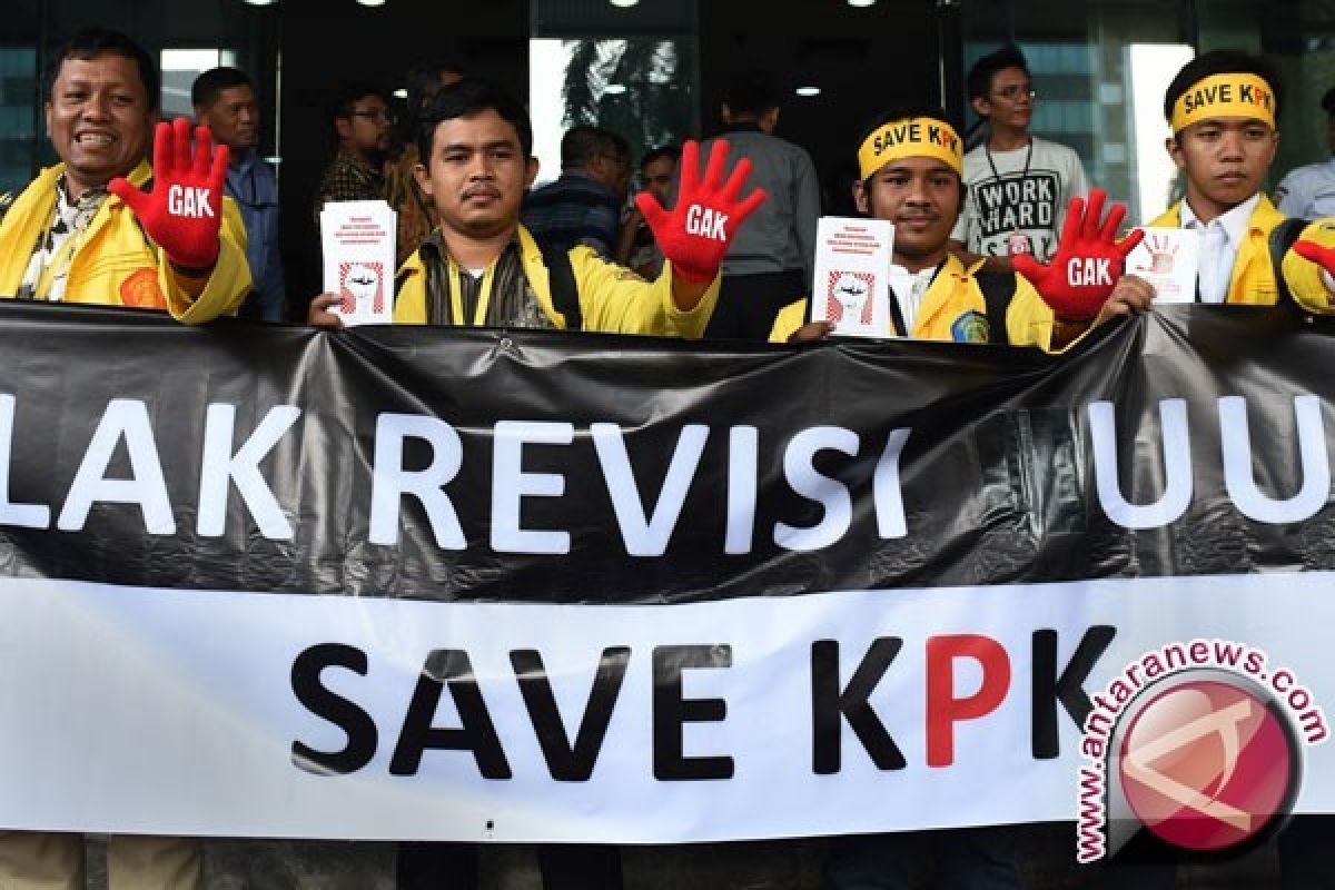 Fraksi Golkar: Revisi UU KPK untuk perkuat KPK