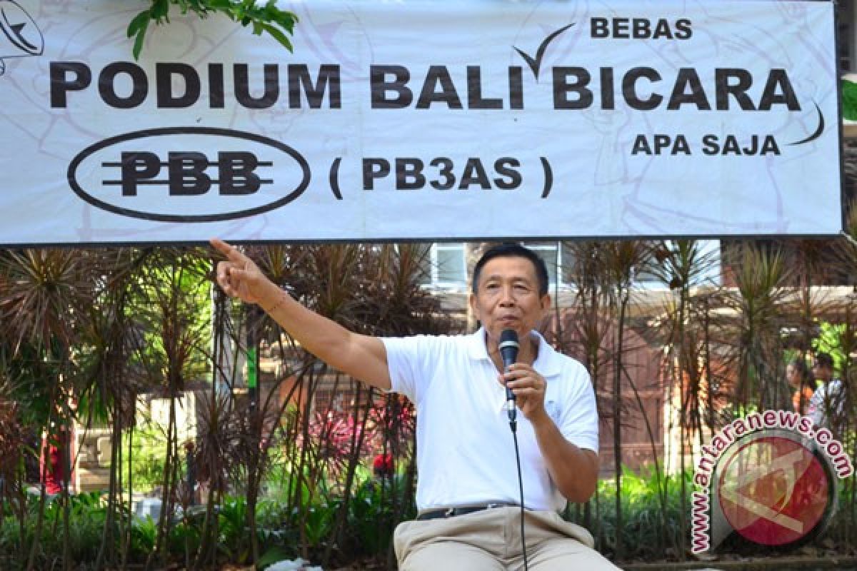 "Petruk" meriahkan podium Bali Bebas Bicara