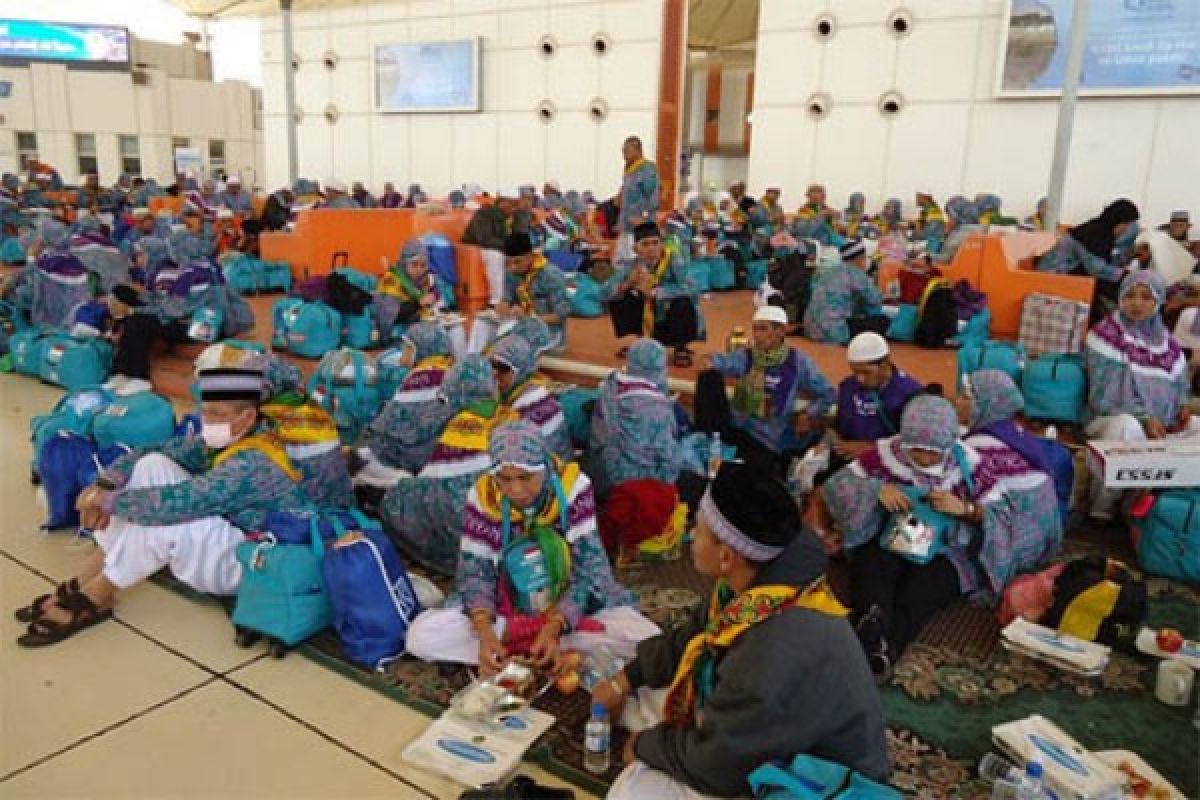 Embarkasi Balikpapan Berangkatkan 4.284 Calon Haji
