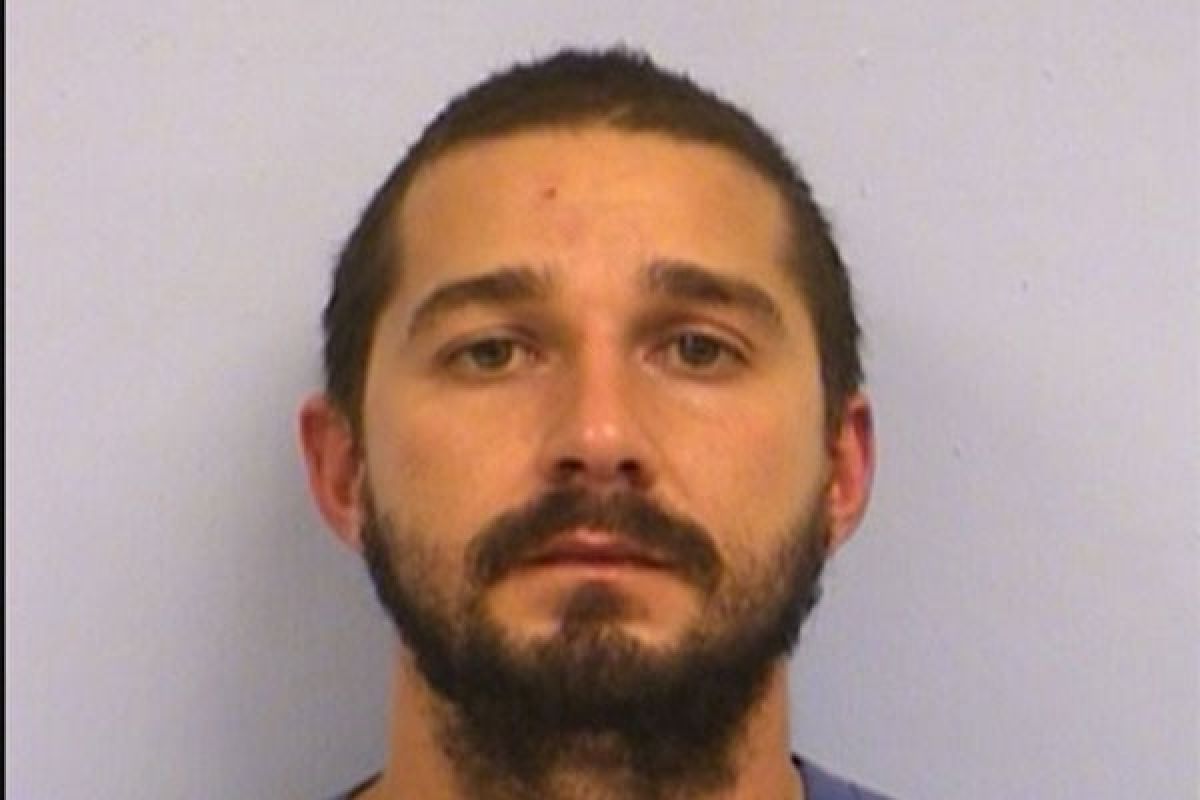 Shia LaBeouf ditangkap di Texas karena mabuk 