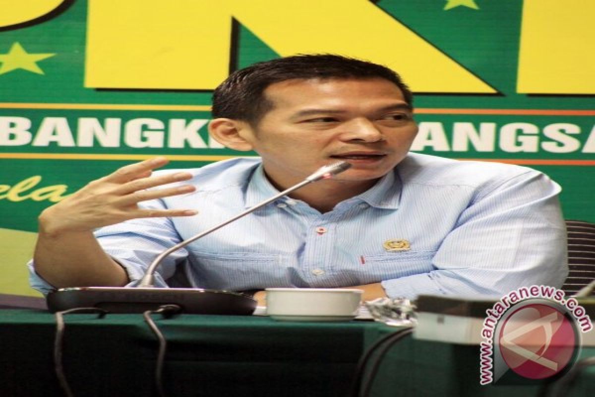 DPR Minta Pemerintah Perkuat Koordinasi Stabilkan Harga 