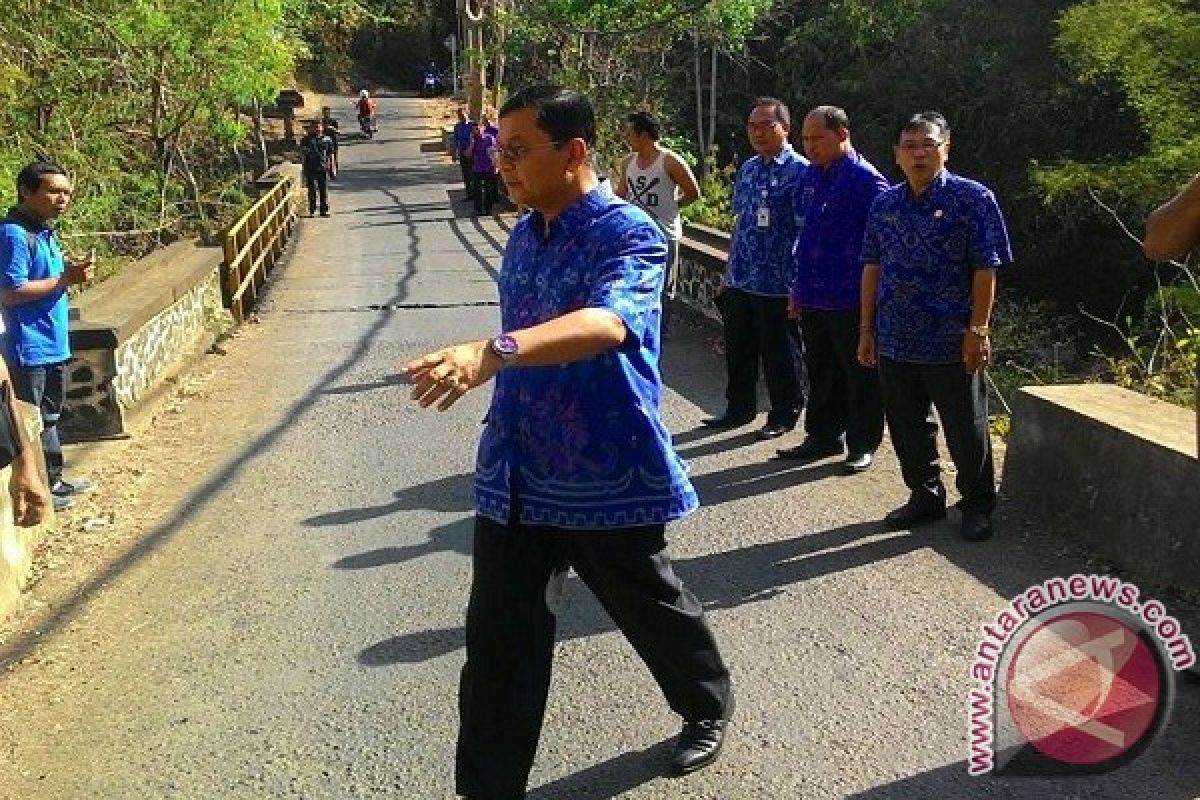 Jembatan Sari Mekar-Bakung Diperbaiki 2016